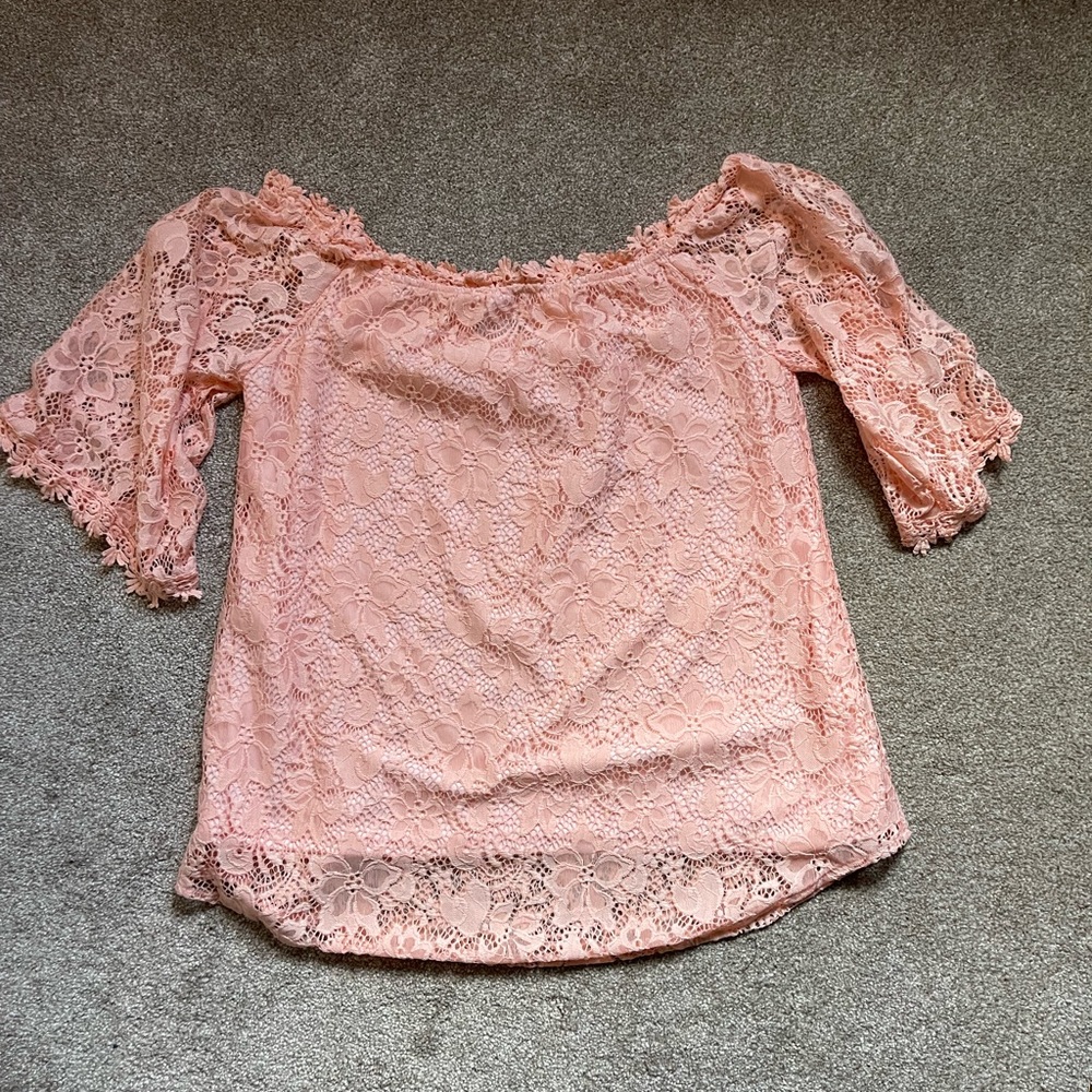 Miholl peach off or on shoulder lace top